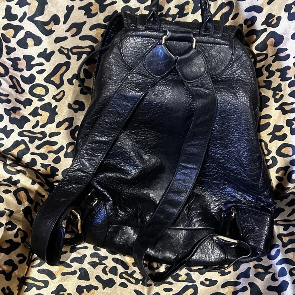 Authentic Balenciaga Traveller Moto Backpack - Picture 3 of 15